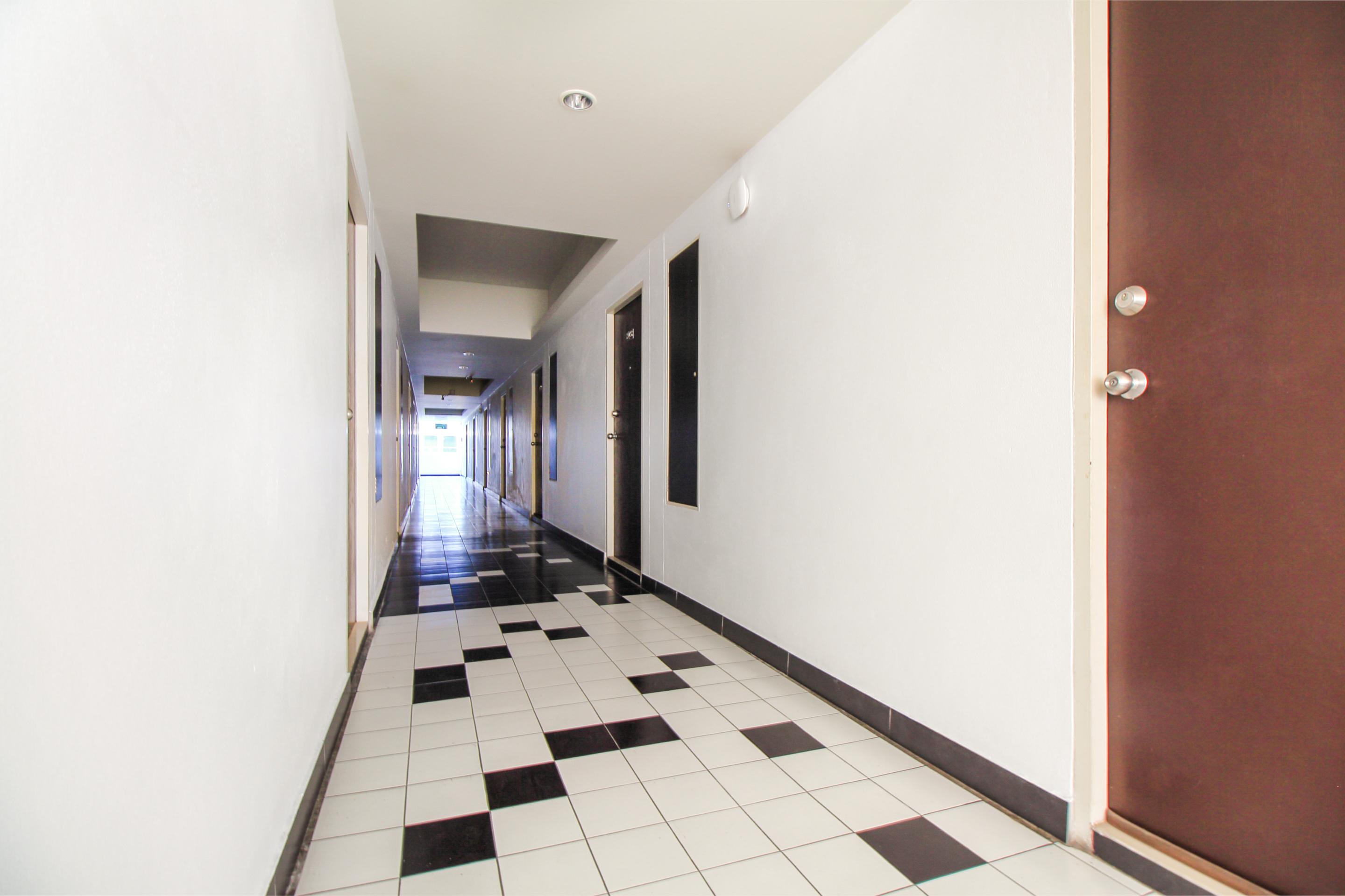 Ruan Plaisoi Apartment Bangkok Bagian luar foto